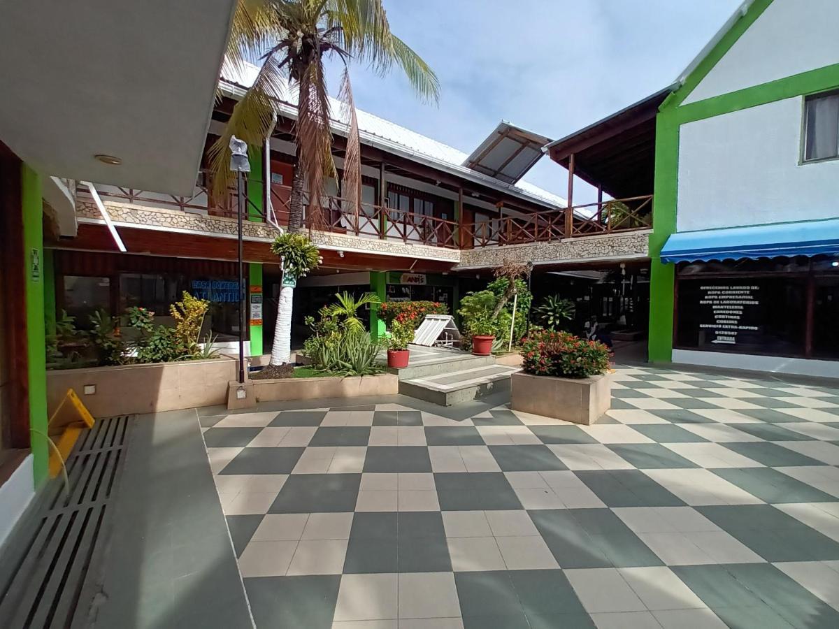 Ferienwohnung Confortable Y Central Habitacion A 1 Cuadra De La Playa San Andrés Exterior foto
